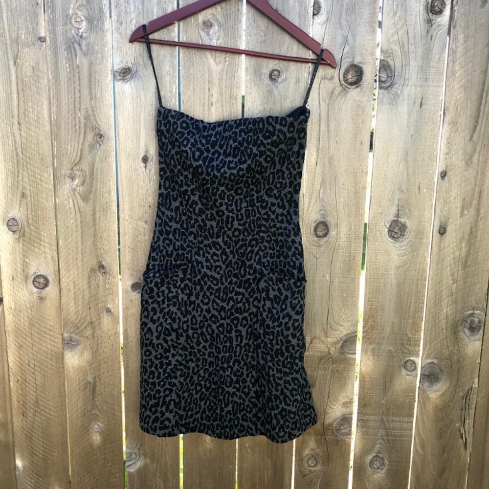 Fitted Subtle Cheetah Print Dress WITH POCKETS